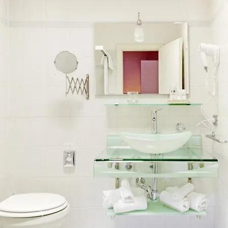 Hotel Pirandello 3*