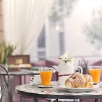 Hotel Pirandello 3*